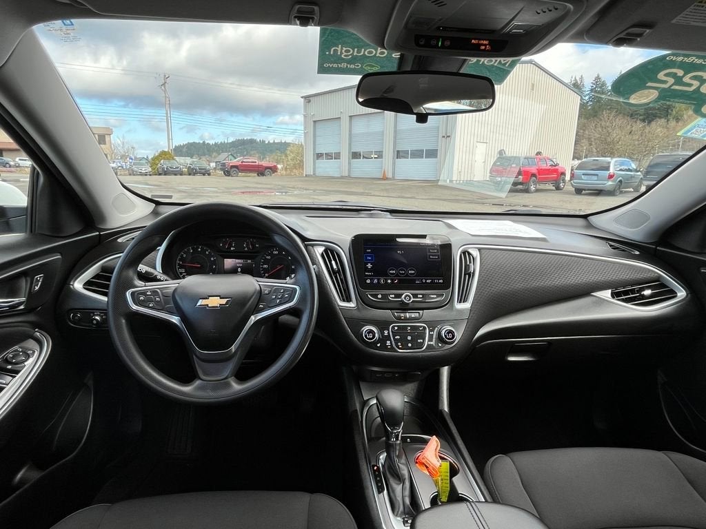 2022 Chevrolet Malibu LT