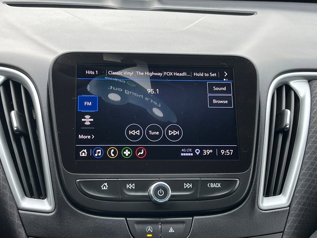 2022 Chevrolet Malibu LT