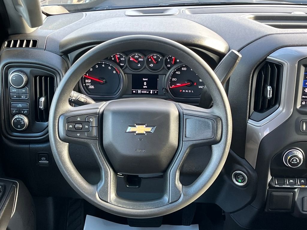 2022 Chevrolet Silverado 1500 Custom