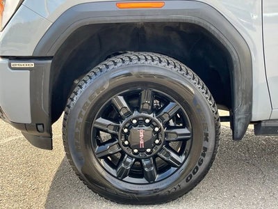 2024 GMC Sierra 2500 HD AT4