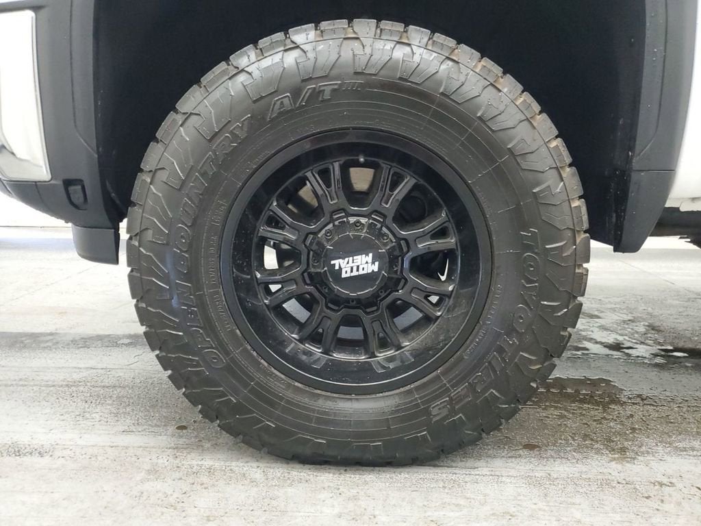 2025 GMC Sierra 3500 HD SLT