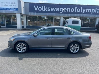 2017 Volkswagen Passat 1.8T SE