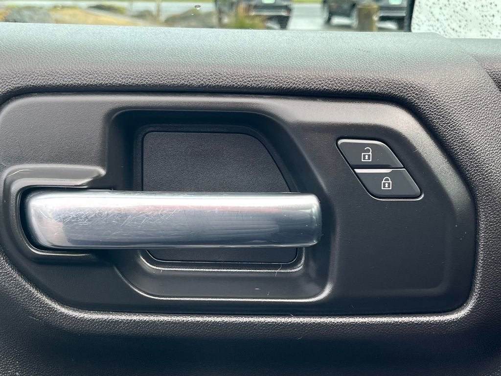 2020 Chevrolet Silverado 1500 Custom Trail Boss