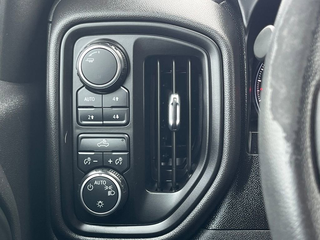 2020 Chevrolet Silverado 1500 Custom Trail Boss