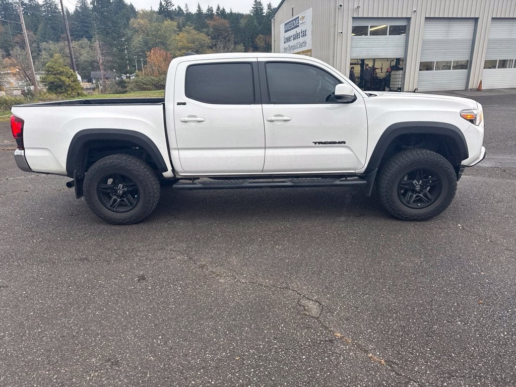 2022 Toyota Tacoma SR5 V6