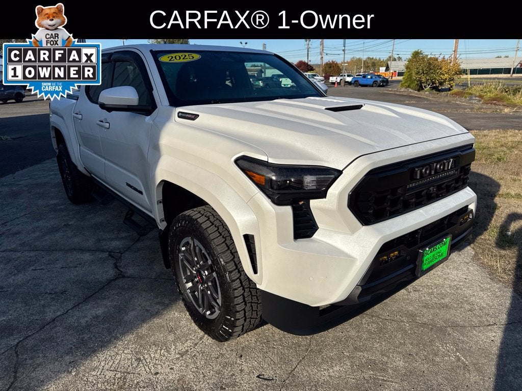 2025 Toyota Tacoma Hybrid TRD Sport 4WD
