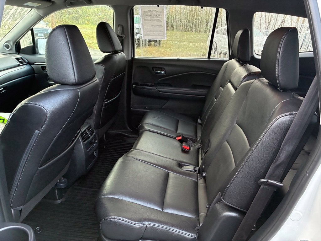 2022 Honda Pilot AWD Special Edition