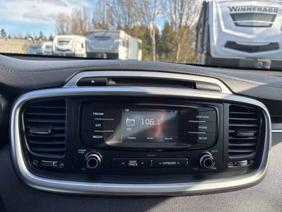 2016 Kia Sorento 2.4L LX