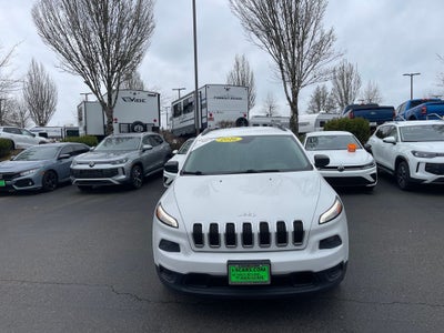 2016 Jeep Cherokee Sport