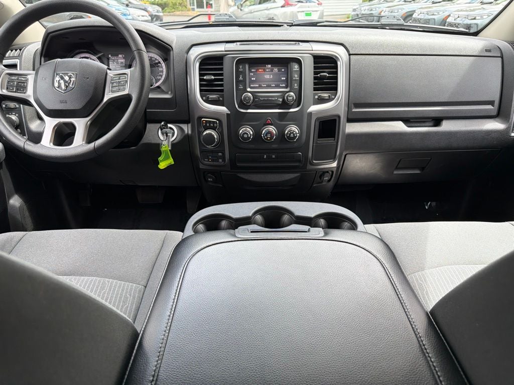 2024 RAM 1500 Classic SLT