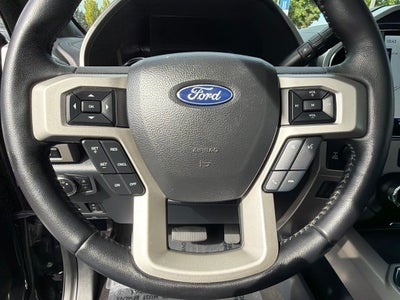 2022 Ford F-350SD Lariat