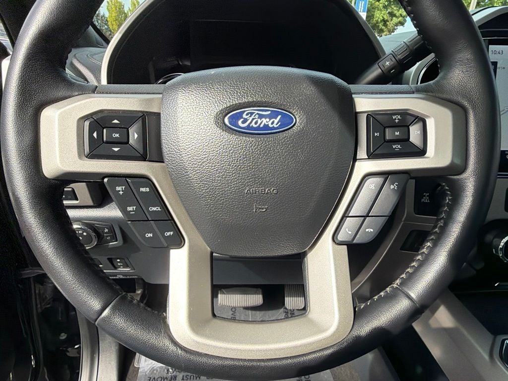2022 Ford F-350SD Lariat