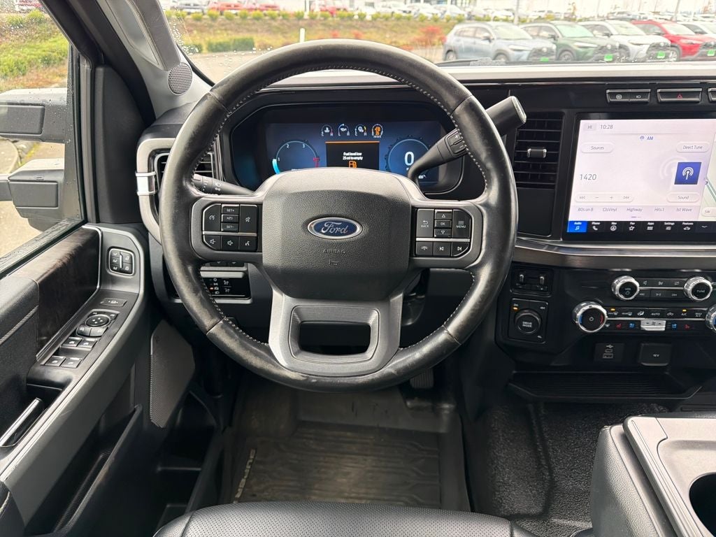 2023 Ford F-350SD Lariat DRW