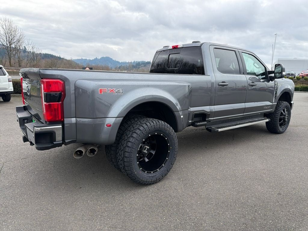 2023 Ford F-350SD Lariat DRW