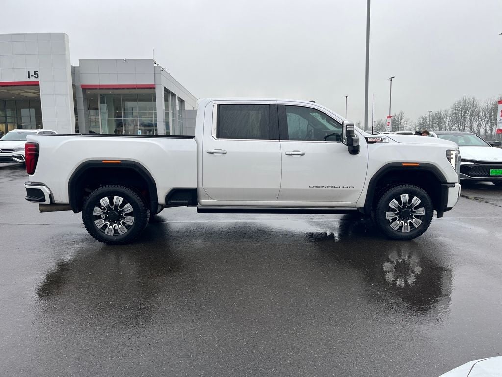 2024 GMC Sierra 3500HD Denali