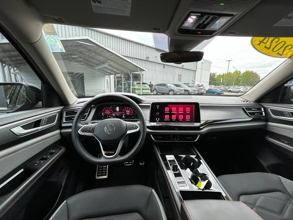 2024 Volkswagen Atlas 2.0T Peak Edition SE w/Technology