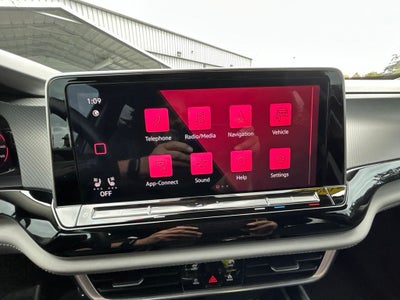 2024 Volkswagen Atlas 2.0T Peak Edition SE w/Technology