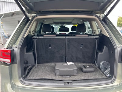 2024 Volkswagen Atlas 2.0T Peak Edition SE w/Technology