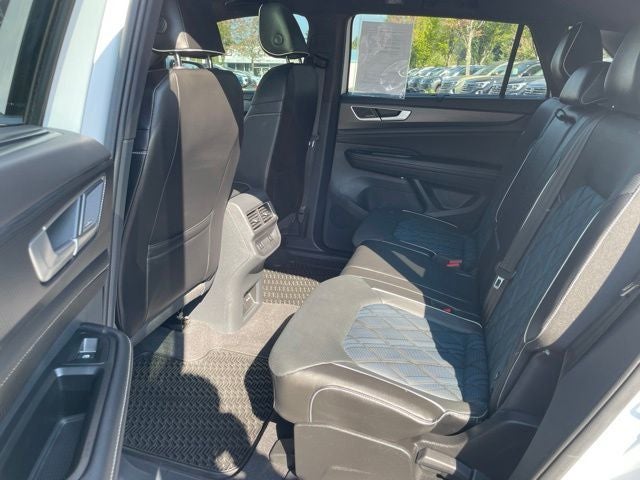2024 Volkswagen Atlas Cross Sport 2.0T SEL Premium R-Line