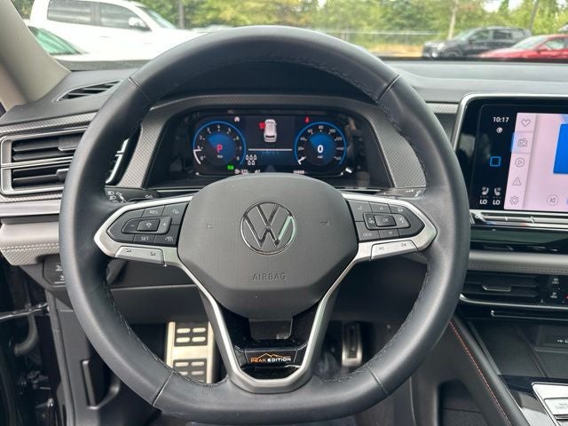2024 Volkswagen Atlas 2.0T Peak Edition SEL