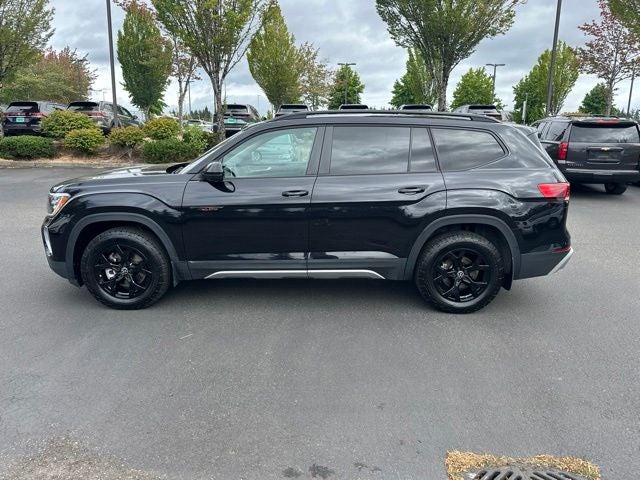 2024 Volkswagen Atlas 2.0T Peak Edition SEL