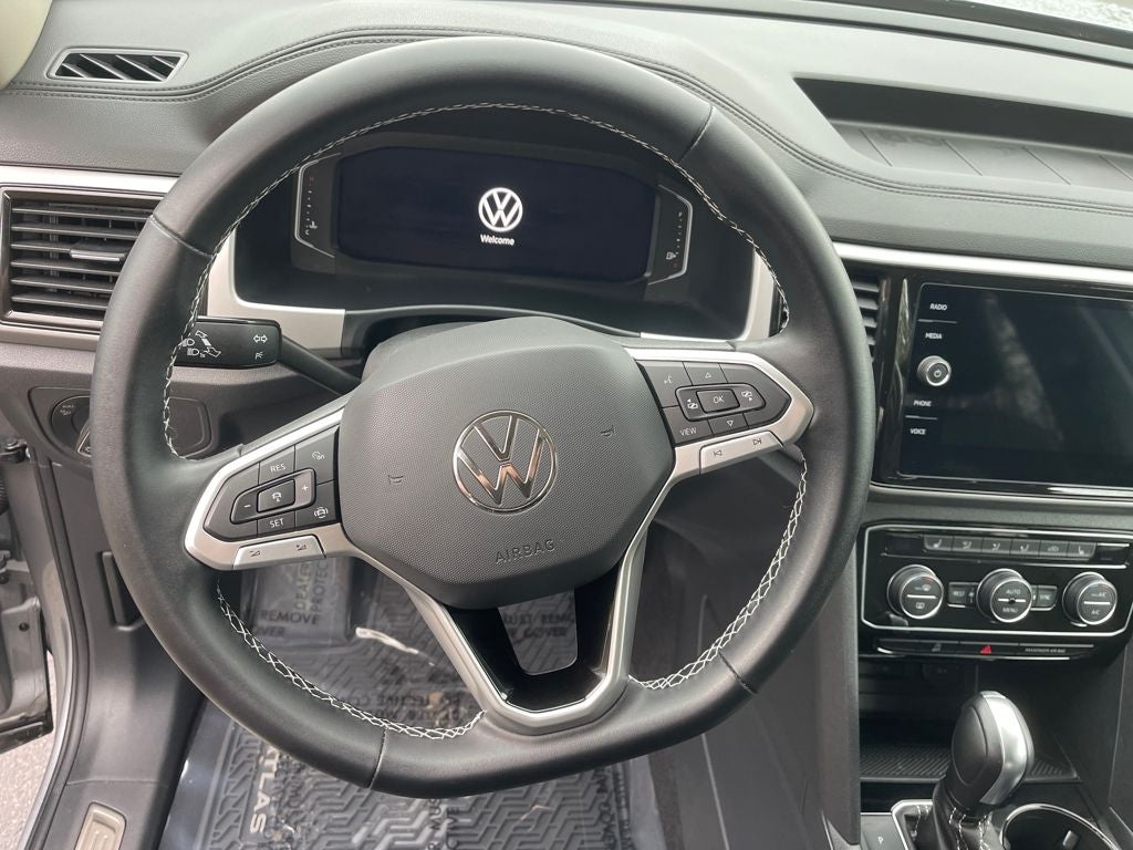2023 Volkswagen Atlas 3.6L V6 SE w/Technology