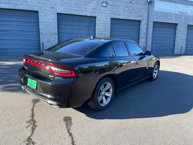 2016 Dodge Charger SXT