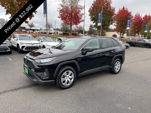 2022 Toyota RAV4 LE