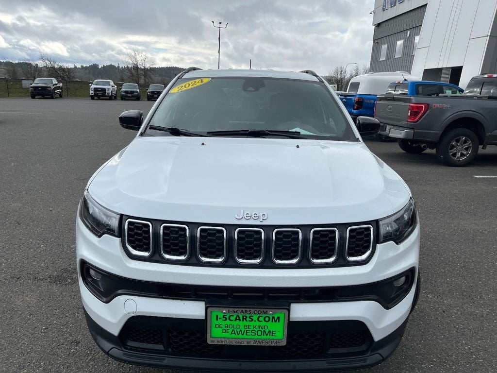 2024 Jeep Compass Latitude Lux
