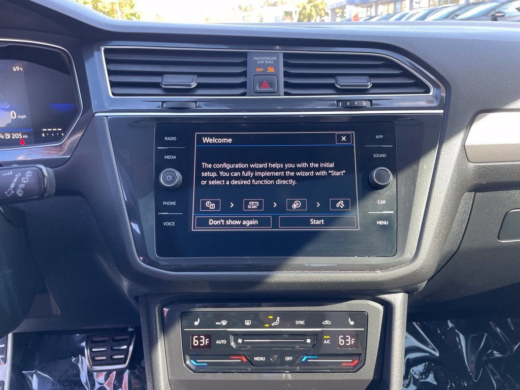 2024 Volkswagen Tiguan 2.0T SE R-Line Black