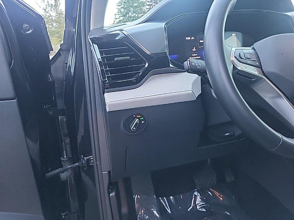 2025 Volkswagen Taos S