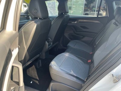 2025 Volkswagen Tiguan 2.0T SE R-Line Black