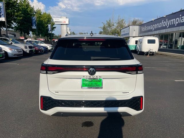 2025 Volkswagen Tiguan 2.0T SE R-Line Black