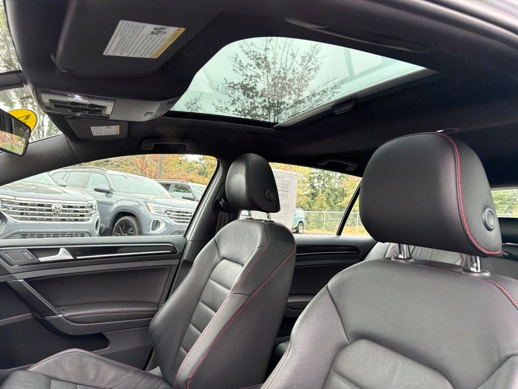 2017 Volkswagen Golf GTI Autobahn