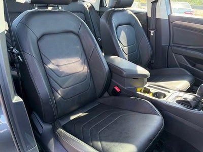 2019 Volkswagen Jetta SEL Premium