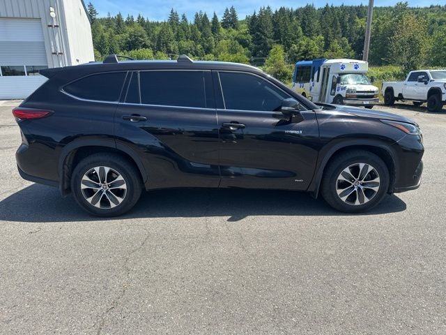 2021 Toyota Highlander Hybrid XLE