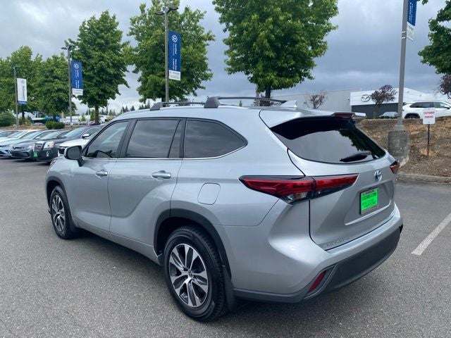 2023 Toyota Highlander Hybrid XLE