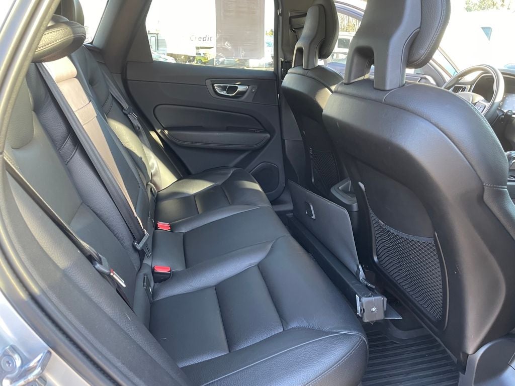 2018 Volvo XC60 T6 Momentum