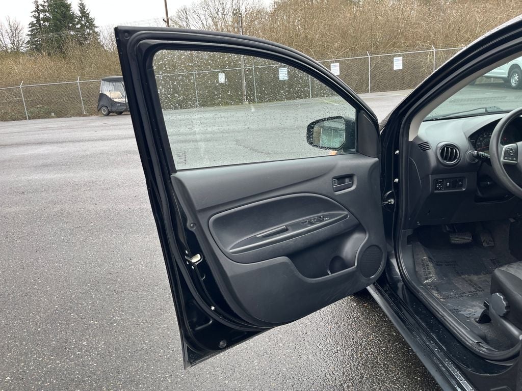 2021 Mitsubishi Mirage ES