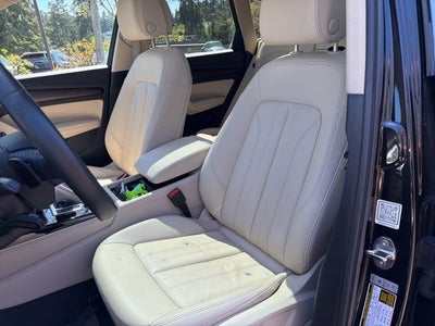 2023 Audi Q5 45 S line Premium quattro