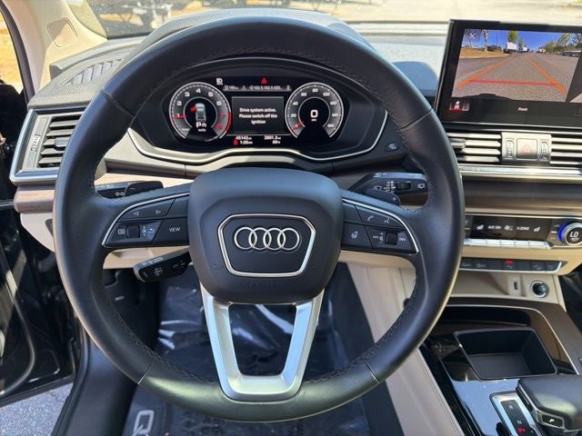2023 Audi Q5 45 S line Premium quattro