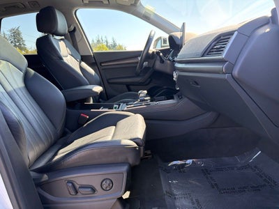 2024 Audi Q5 45 S line Premium quattro