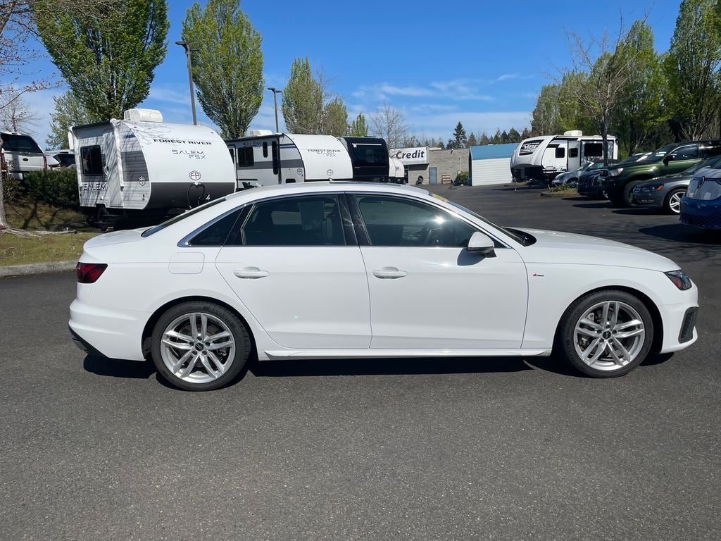 2024 Audi A4 45 S line Premium Plus quattro