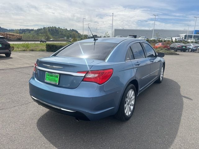 2011 Chrysler 200 Touring
