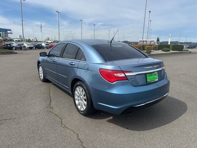 2011 Chrysler 200 Touring