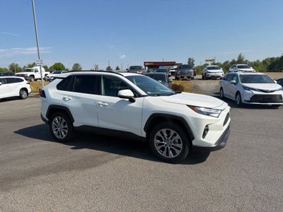 2022 Toyota RAV4 XLE Premium