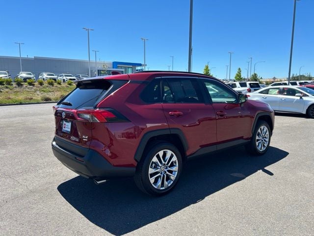 2025 Toyota RAV4 XLE Premium