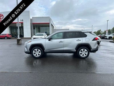 2024 Toyota RAV4 LE