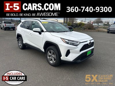 2024 Toyota RAV4 XLE