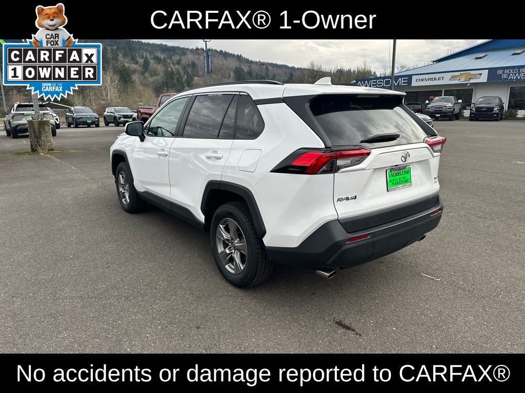 2024 Toyota RAV4 XLE